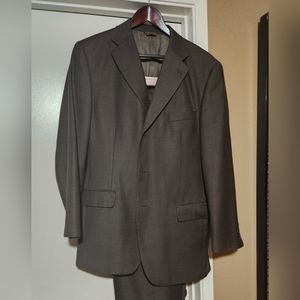 Brown Carvelli suit